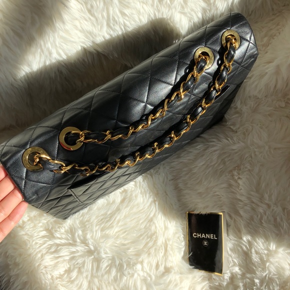 [SOLD]Chanel XL Vintage Classic Single Flap - Picture 3 of 12